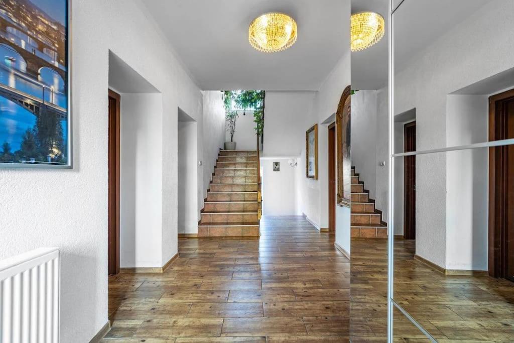 Bajecne Ve S Bazenem A Terasou. Apartament *